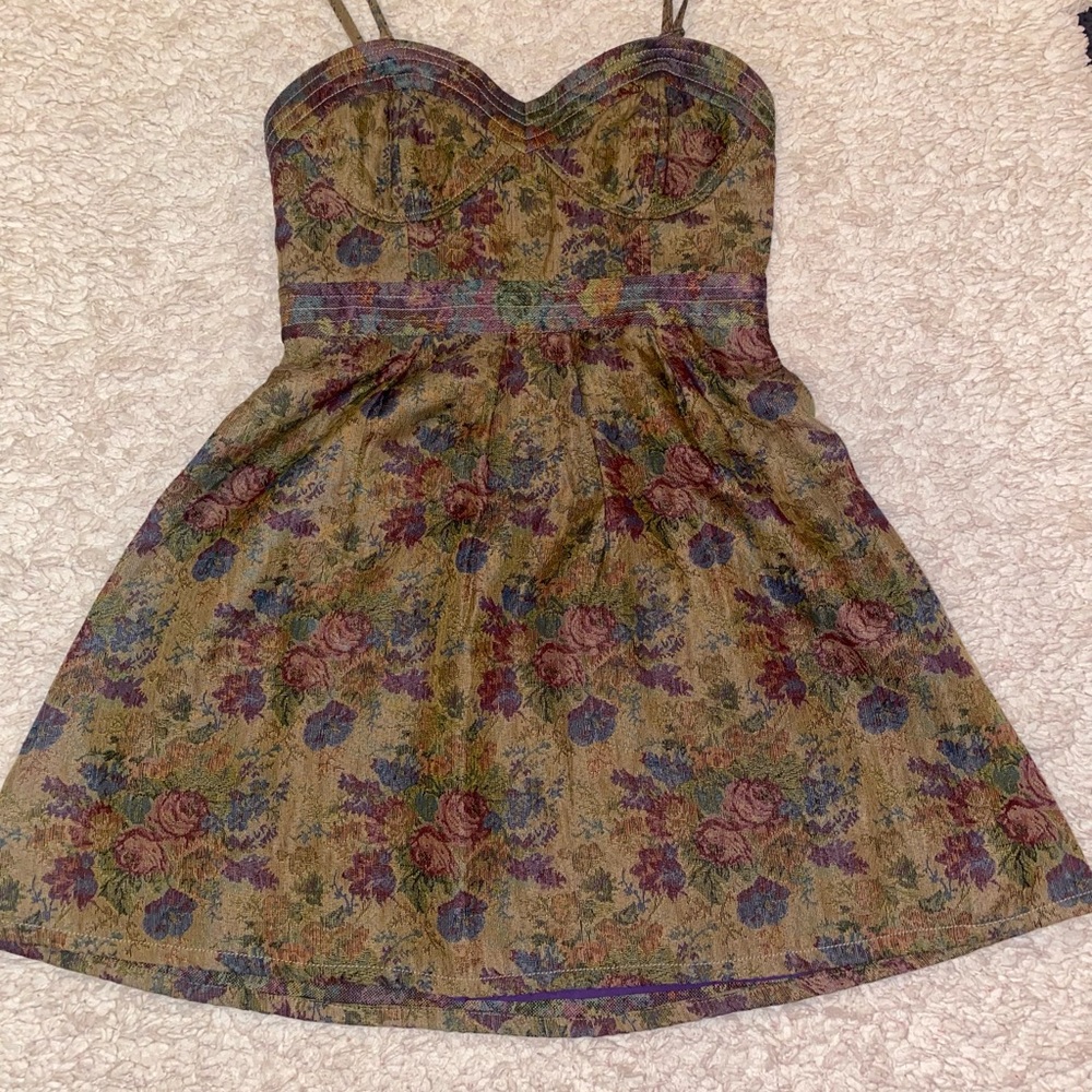 Bundle of THREE ADORABLE FREE PEOPLE DRESSES!!!!! - Picture 3 of 14